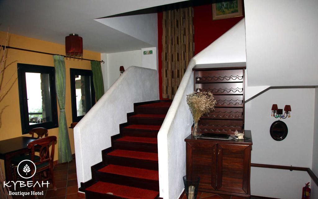 Kyveli Hotel Palaioi Poroi Bagian luar foto