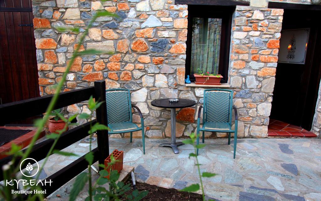 Kyveli Hotel Palaioi Poroi Bagian luar foto